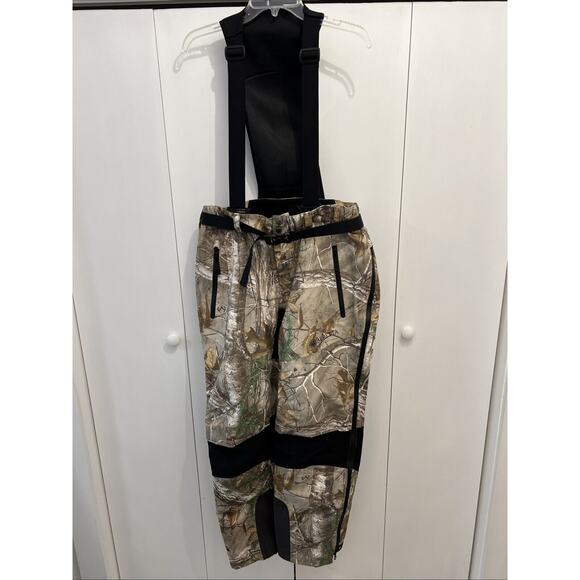 BERETTA Men's Suspender Active Pants Camo Waterproof Hunting Bibs Sz M, GUC! - Picture 1 of 13